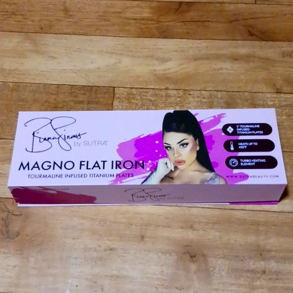 Sutra Magno Flat Iron Titanium Turbo 450 degrees